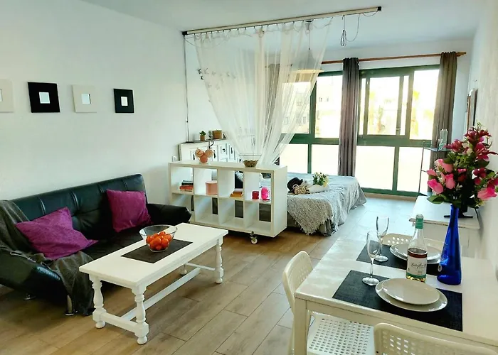 Estudios Center * Corralejo